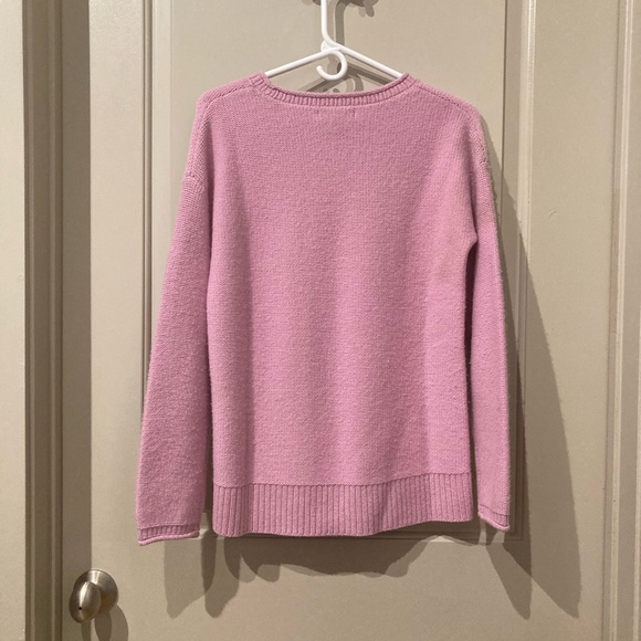 Banana republic, heavy lavender cashmere sweater, Size XS - Picture 4 of 8